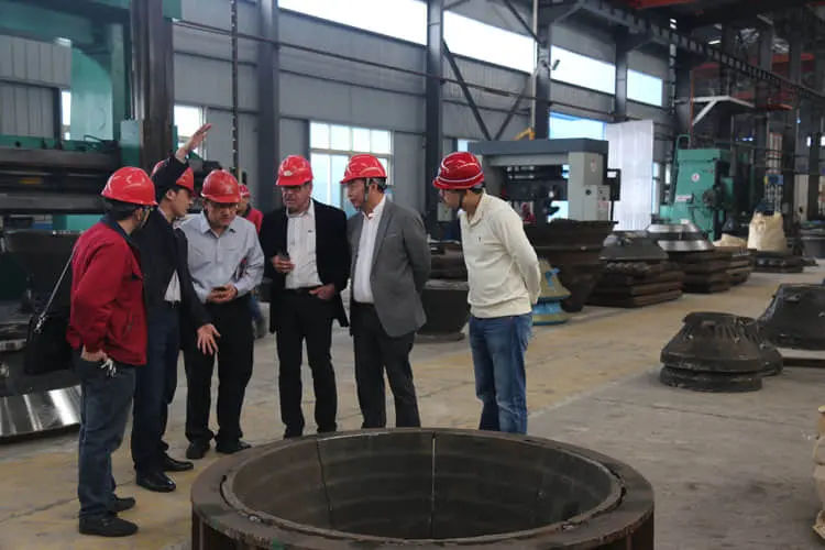 Cone Crusher Parts Change Process