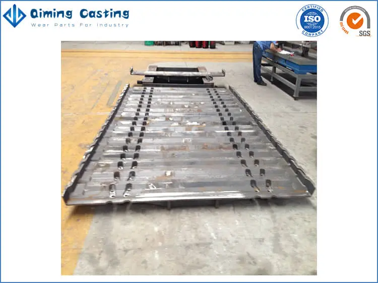 D8 Apron Feeder Pans