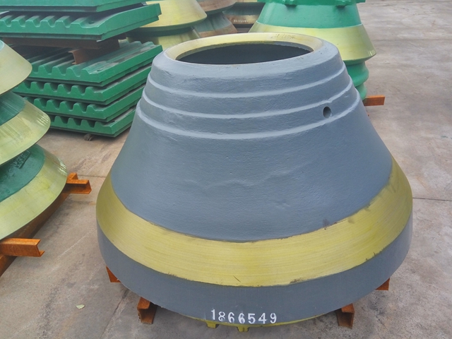 Standard Material Crusher Wear Parts