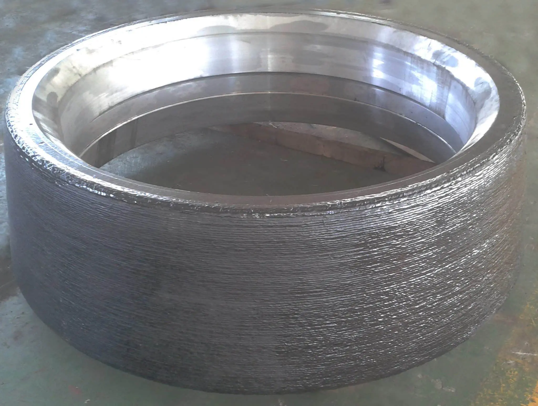 metal-ceramic grinding rolls