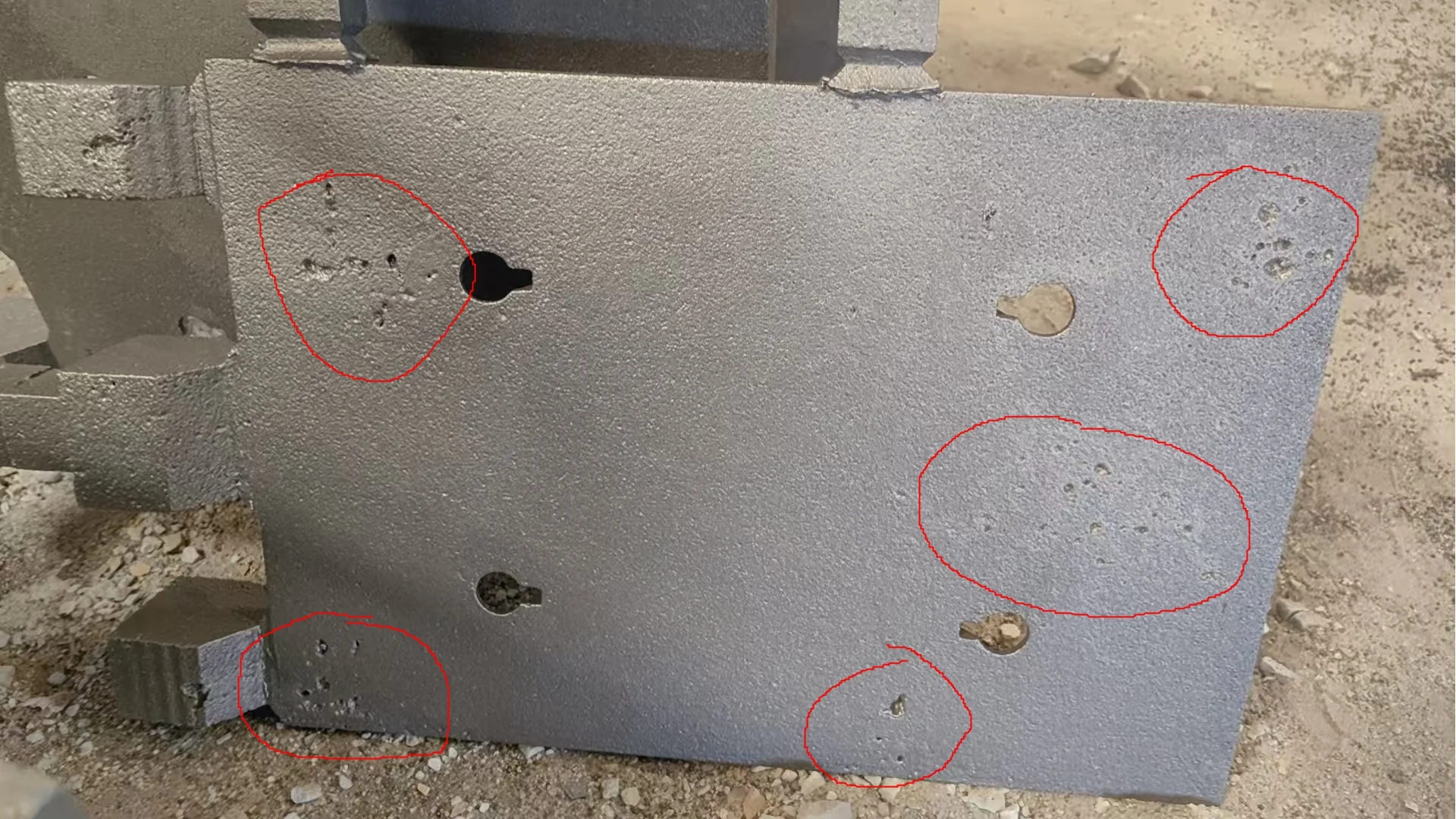 Thin Manganese Steel Plate Casting Problem