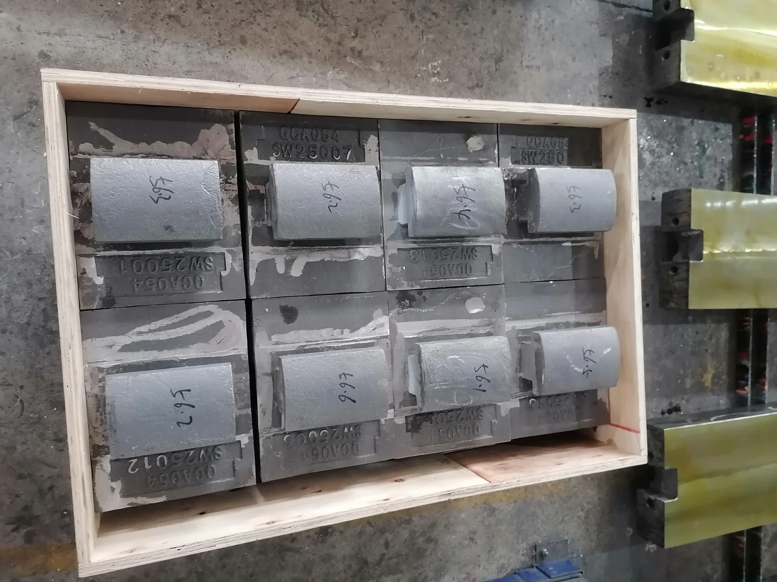 Magotteaux 2100 Shoes